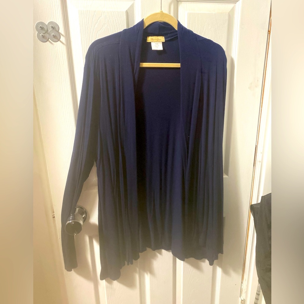 dark blue weight light cardigan great shape size 2xl